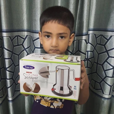 দ্রুত ও ঝামেলামুক্ত নারকেল কুঁড়ানোর গ্যারান্টি!” secondary