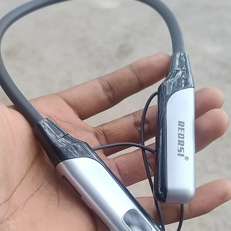 “Regrsi NY60 🚀 “২০০+ ঘণ্টা ব্যাটারি 🔋 – একবার চার্জেই সপ্তাহ জুড়ে মিউজিক!”